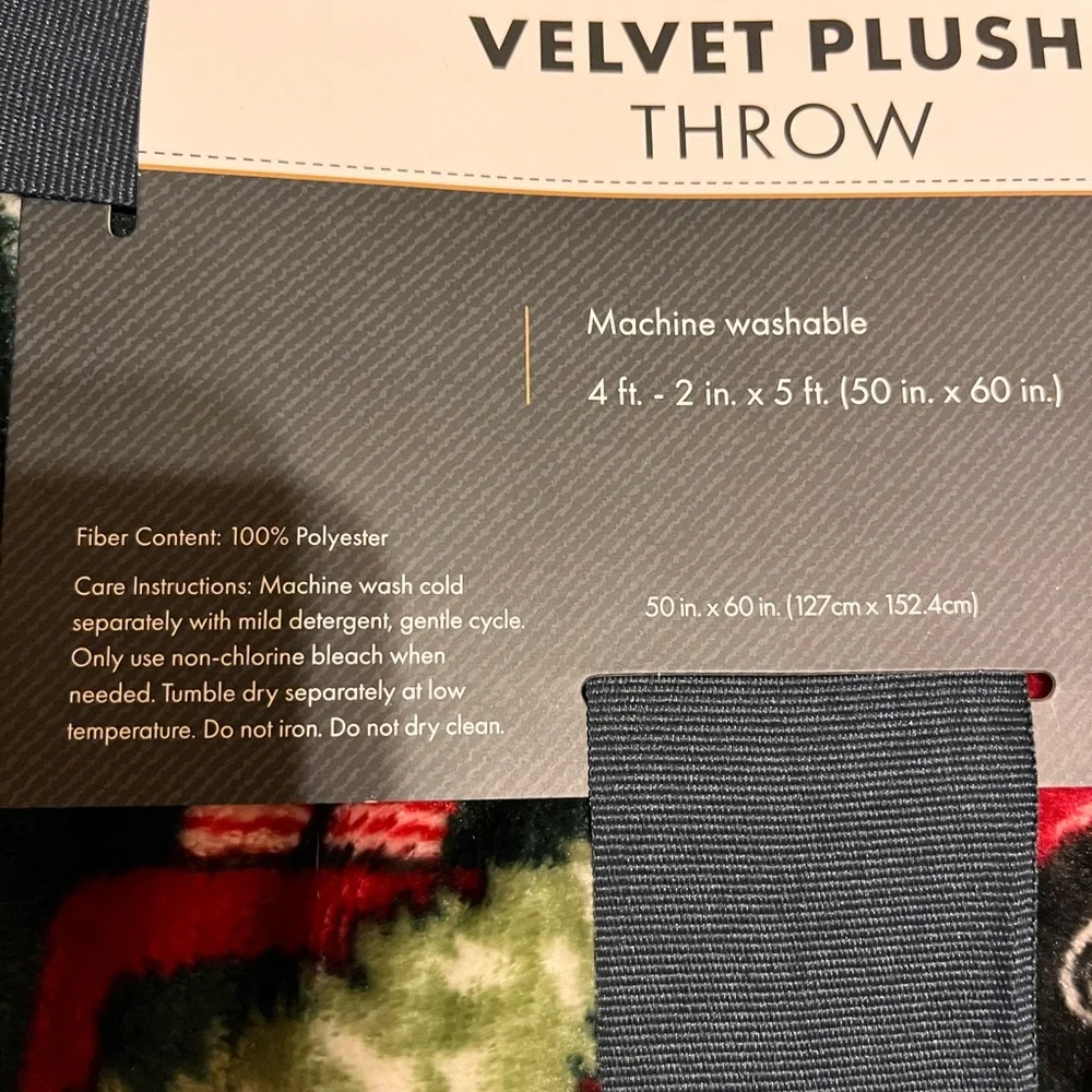 Festive Velvet Plush Throw Blanket